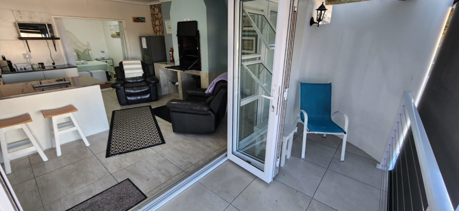 7 Bedroom Property for Sale in Jacobsbaai Western Cape